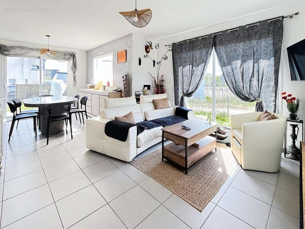 Photo 2 - Maison à INZINZAC-LOCHRIST