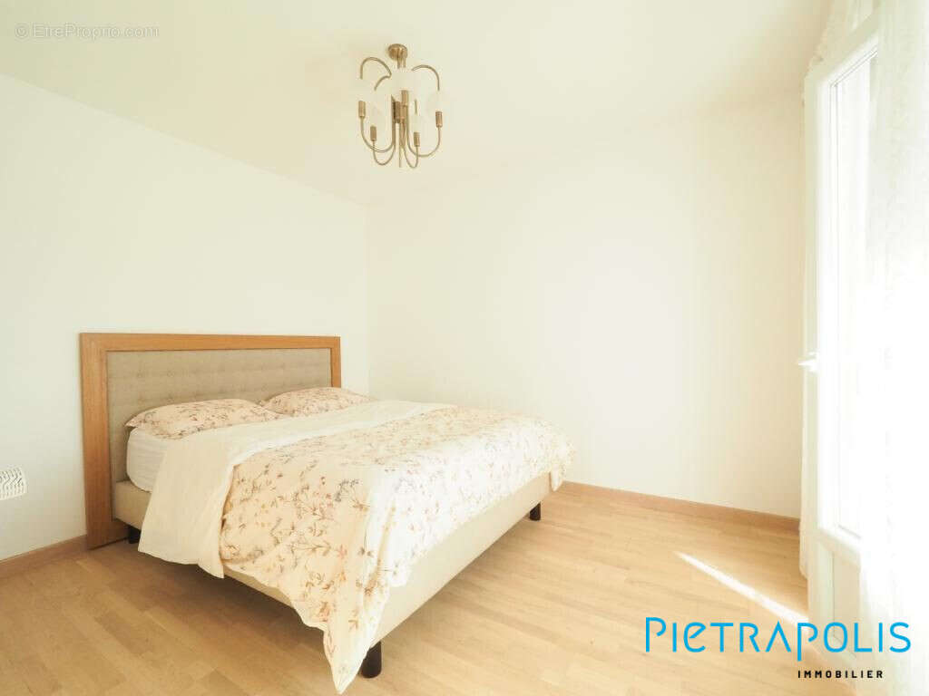 Appartement à RILLIEUX-LA-PAPE