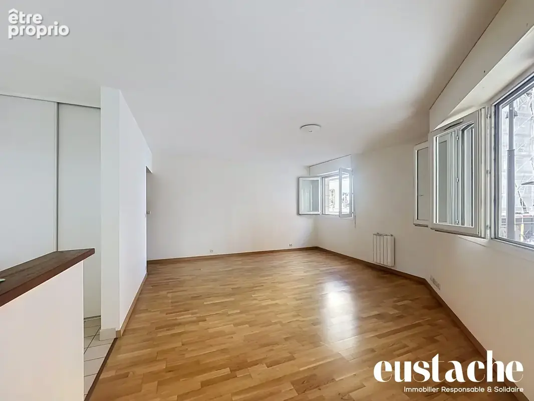 Appartement 54 m² à Paris-20e  - photo 2