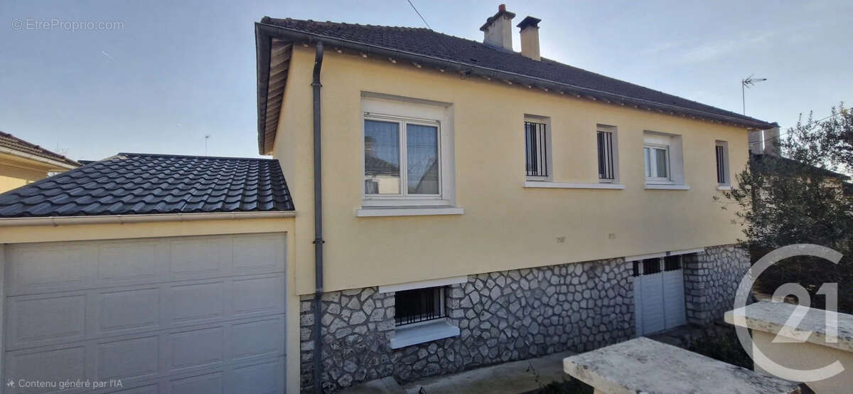 Maison à CHATEAUDUN