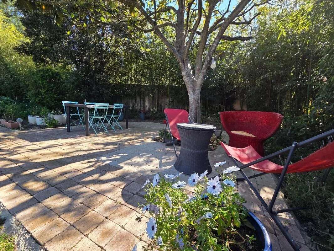 Maison à VILLENEUVE-LES-AVIGNON