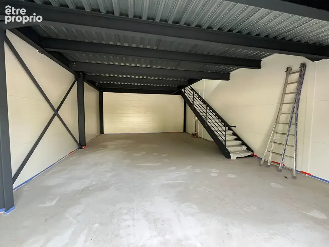 Locaux Commerciaux à Chignin de 60 à 300 m2 idéalement situés - photo 5
