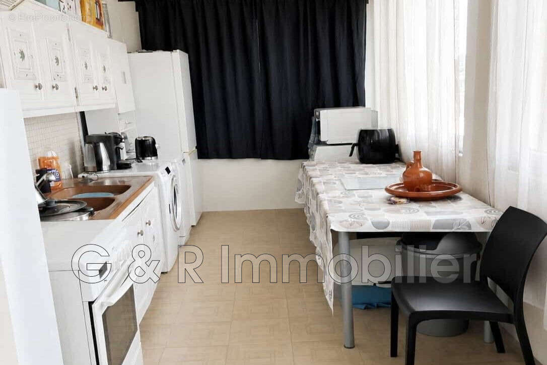 Appartement 120 m² à Aubagne  - photo 2