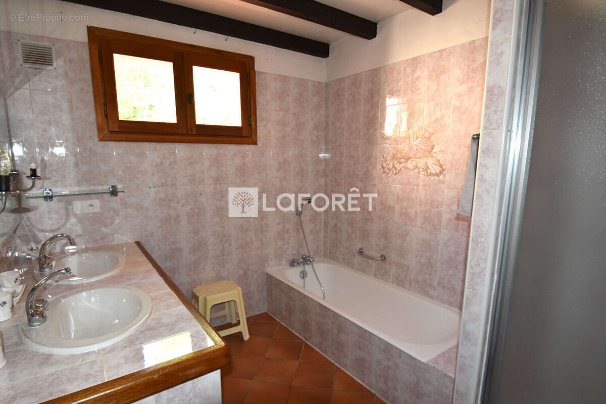 Maison à SAINT-PAUL-EN-FORET