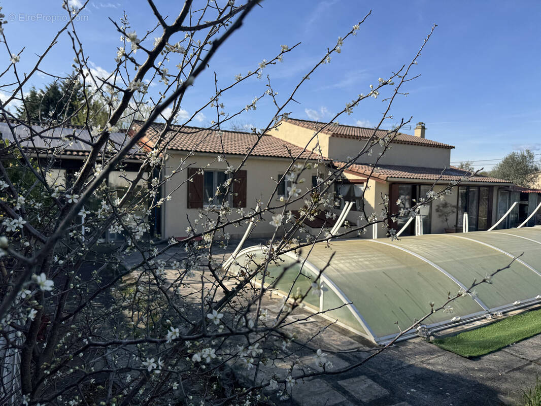 Maison à VEZENOBRES