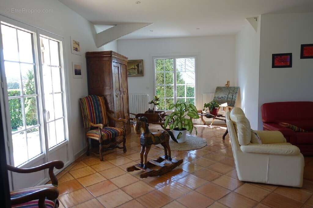 Maison à SAINTE-BAZEILLE