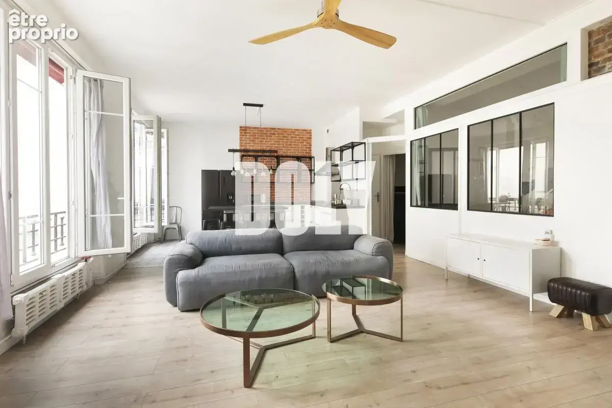 Appartement à PARIS-10E