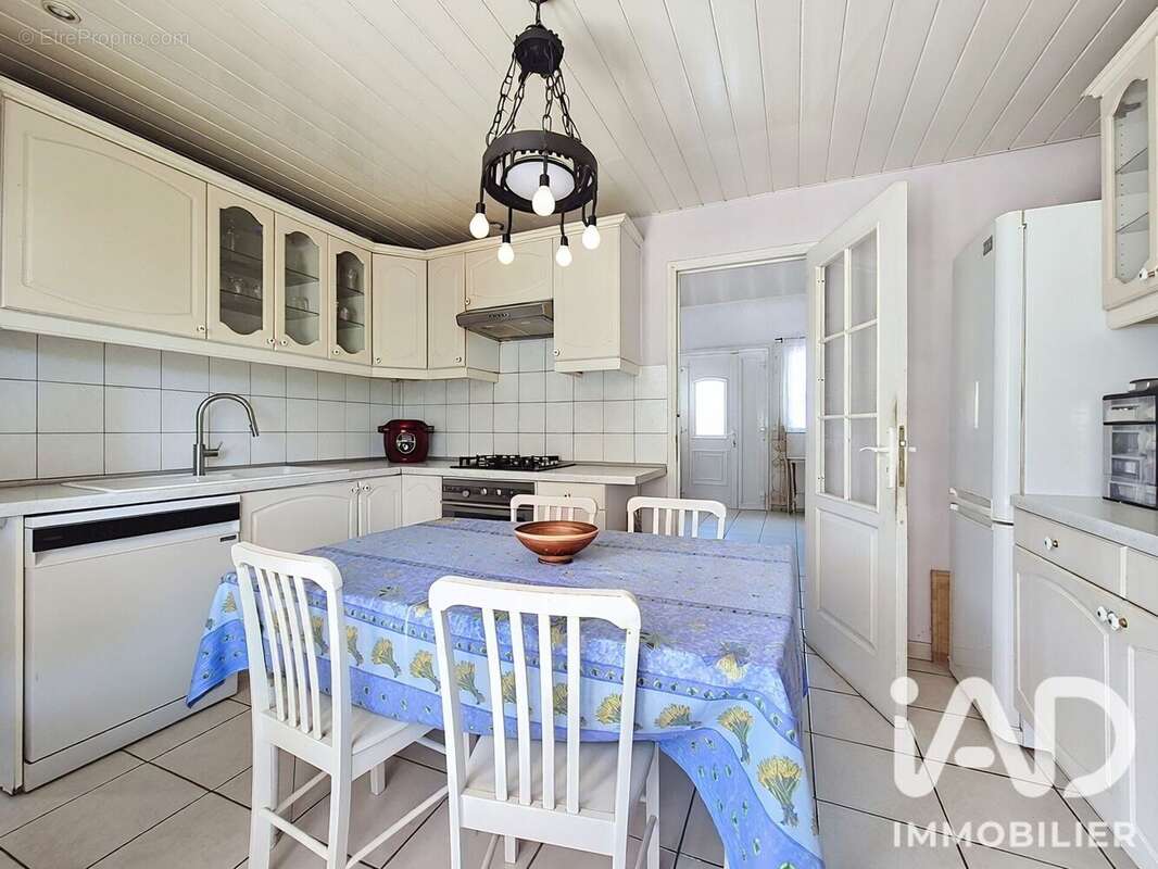 Photo 5 - Maison à VIGNEUX-SUR-SEINE