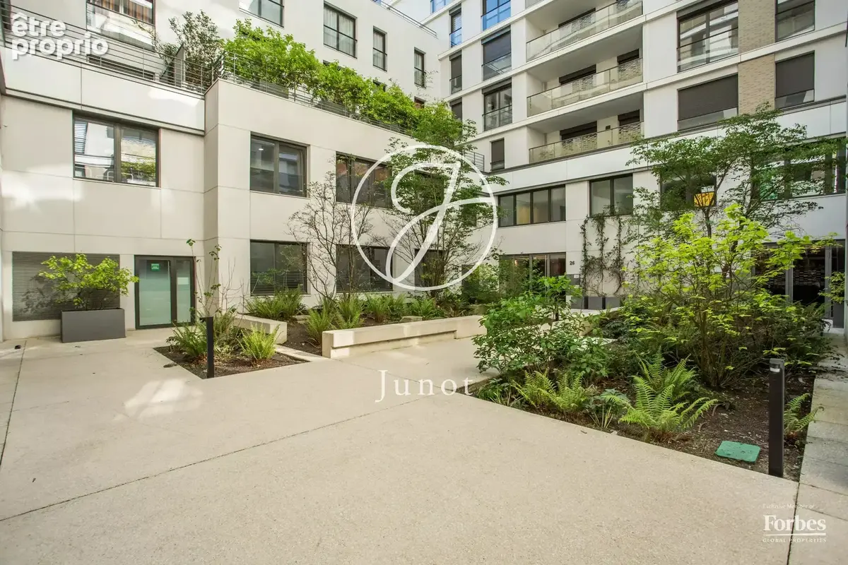 Issy-les-Moulineaux - CŒUR DE VILLE - Duplex - 84,10m² Carrez - 2 chambres - Balcon - photo 11