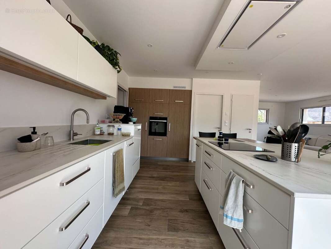 Maison contemporaine d'exception de plain-pied  Centre-ville de Chemillé - photo 2