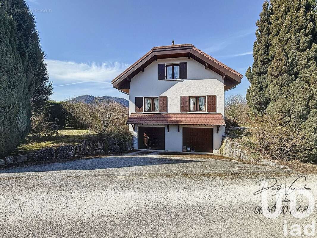 Photo 8 - Maison à SAINT-ETIENNE-DE-CROSSEY