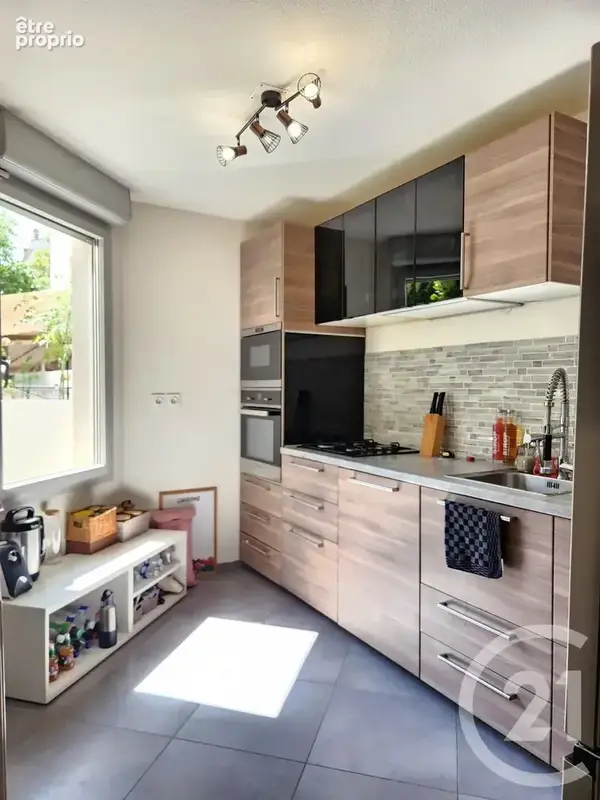 Appartement 68 m² à Villeurbanne  - photo 2