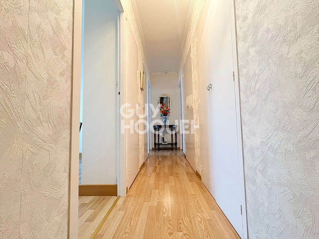 Appartement à VILLENAVE-D'ORNON