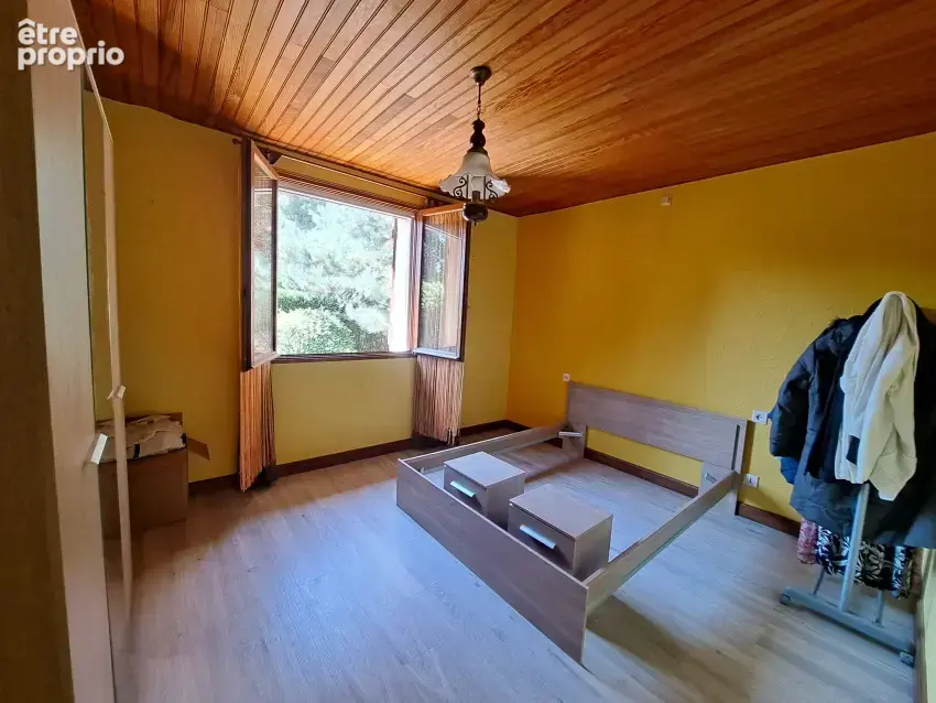 Maison 135 m² à Manzat  - photo 8