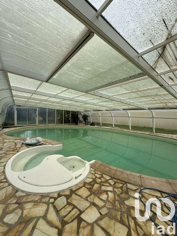 Photo 8 - Maison à VOULX