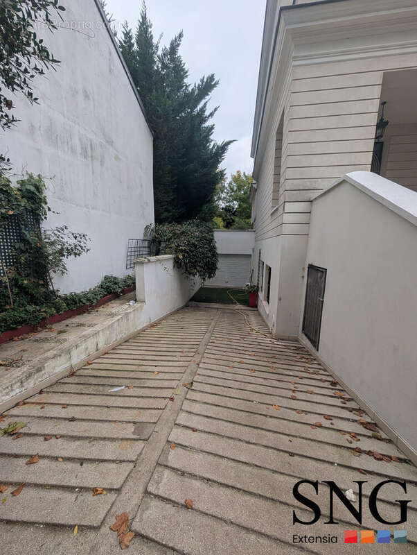 Maison à SAINT-MAUR-DES-FOSSES