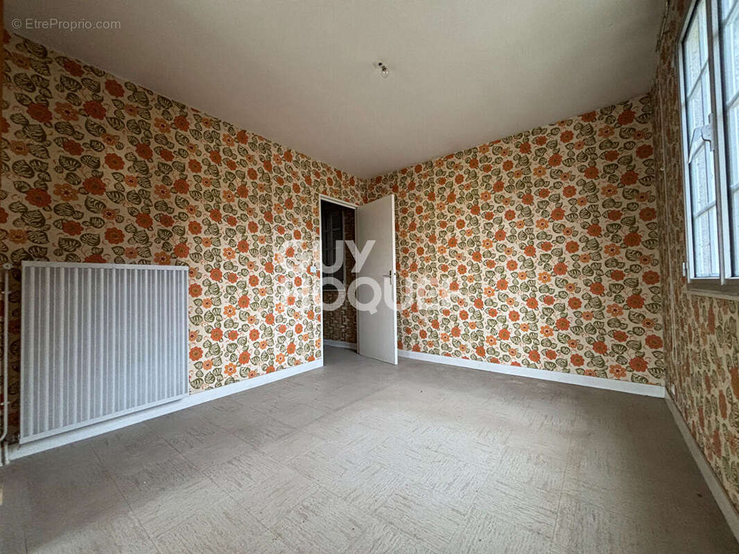 Maison à VERNOU-SUR-BRENNE