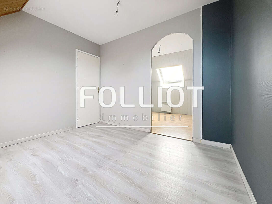 Maison à NOYERS-BOCAGE