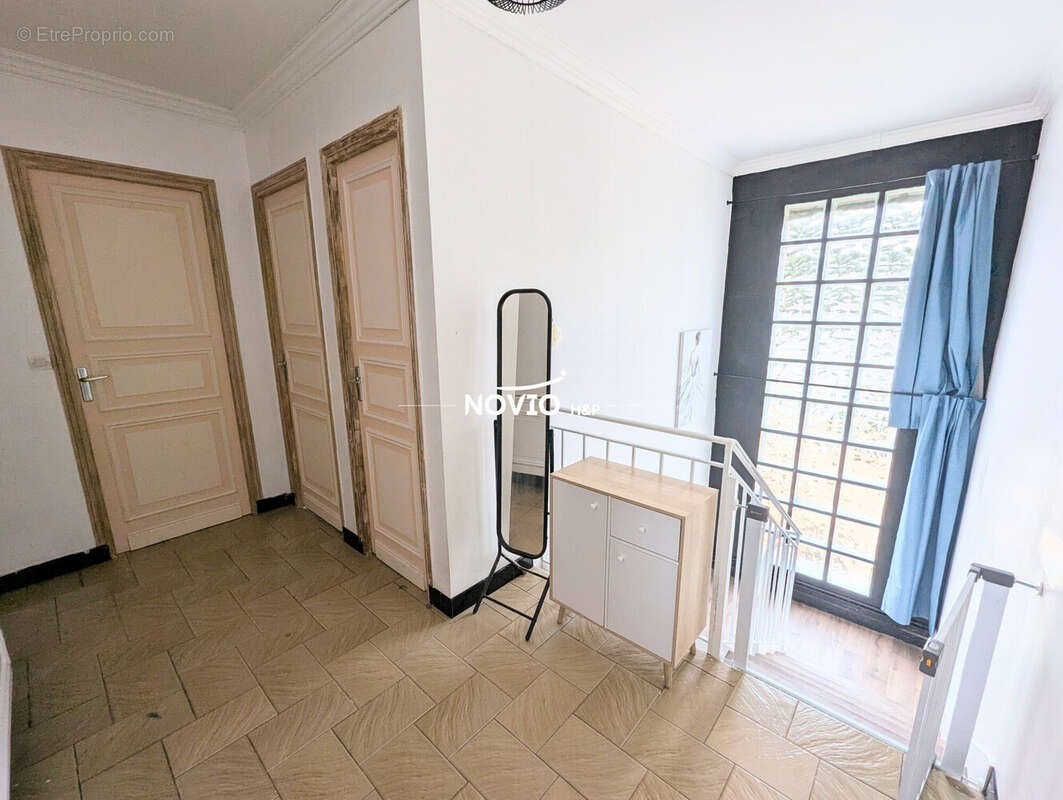 Maison 165 m² à Chatellerault  - photo 5