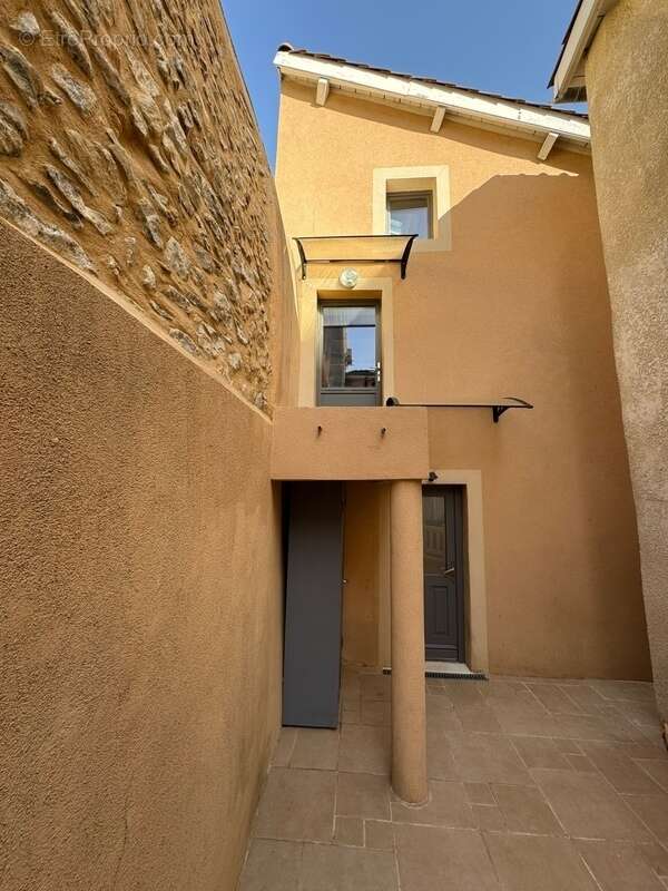 Maison à VILLEFRANCHE-SUR-SAONE