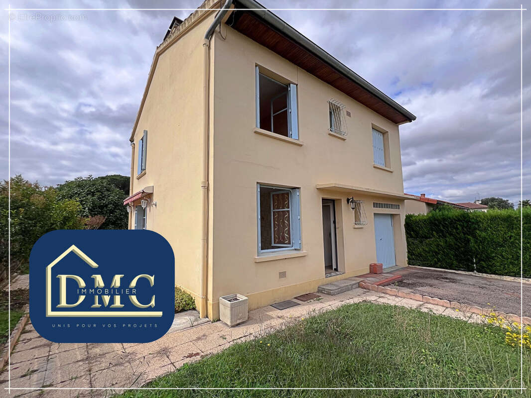 Maison à SAINT-SULPICE-SUR-LEZE