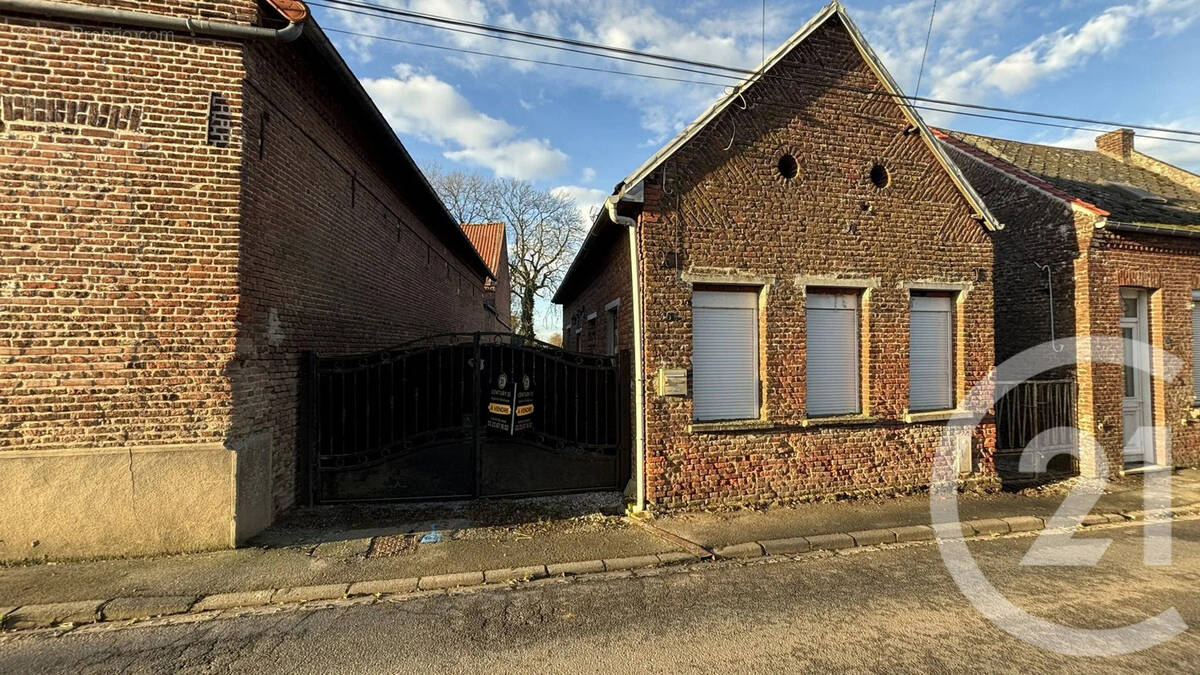 Maison à BRANCOURT-LE-GRAND