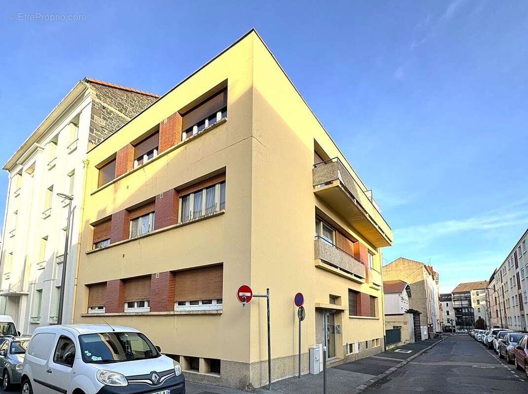 Appartement à CHAMALIERES