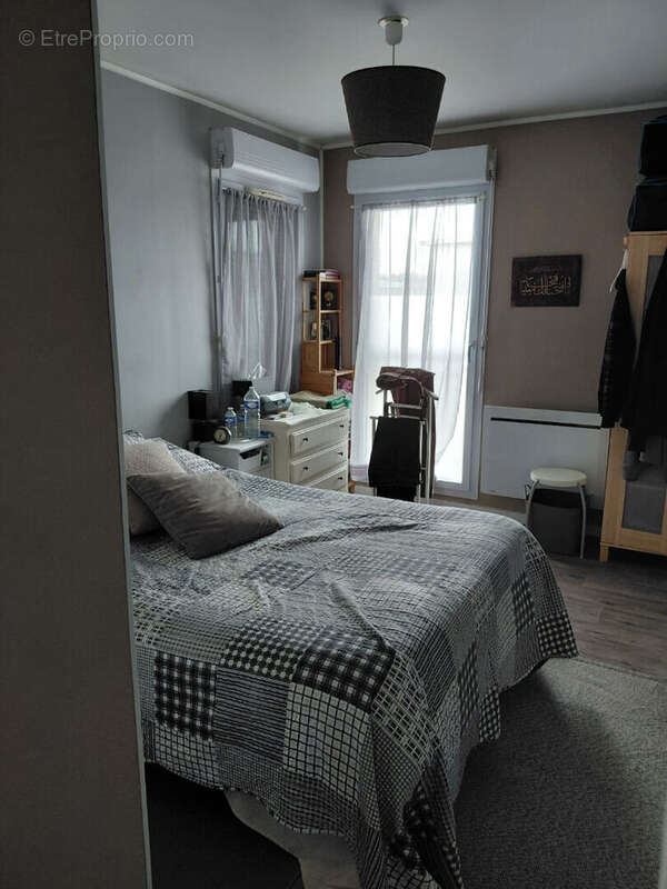 Appartement à STAINS