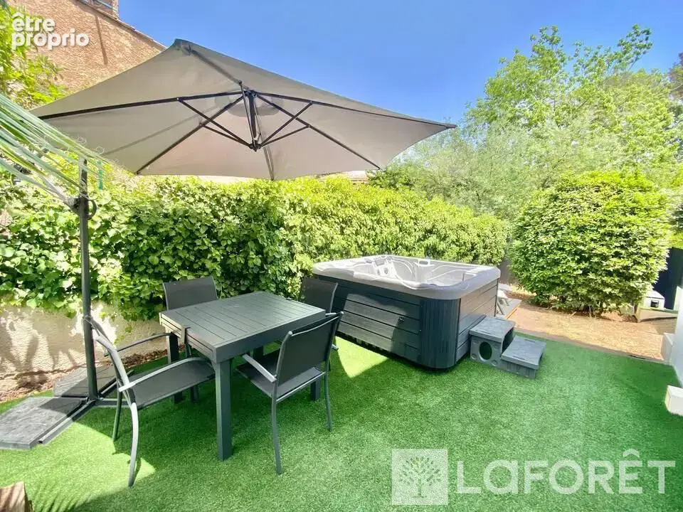 Fréjus  tour de mare  villa de prestige de 250 m² - photo 17