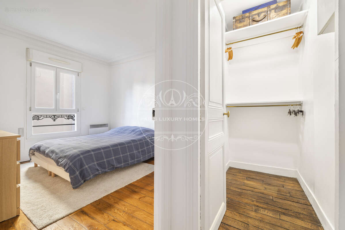 Appartement à LEVALLOIS-PERRET