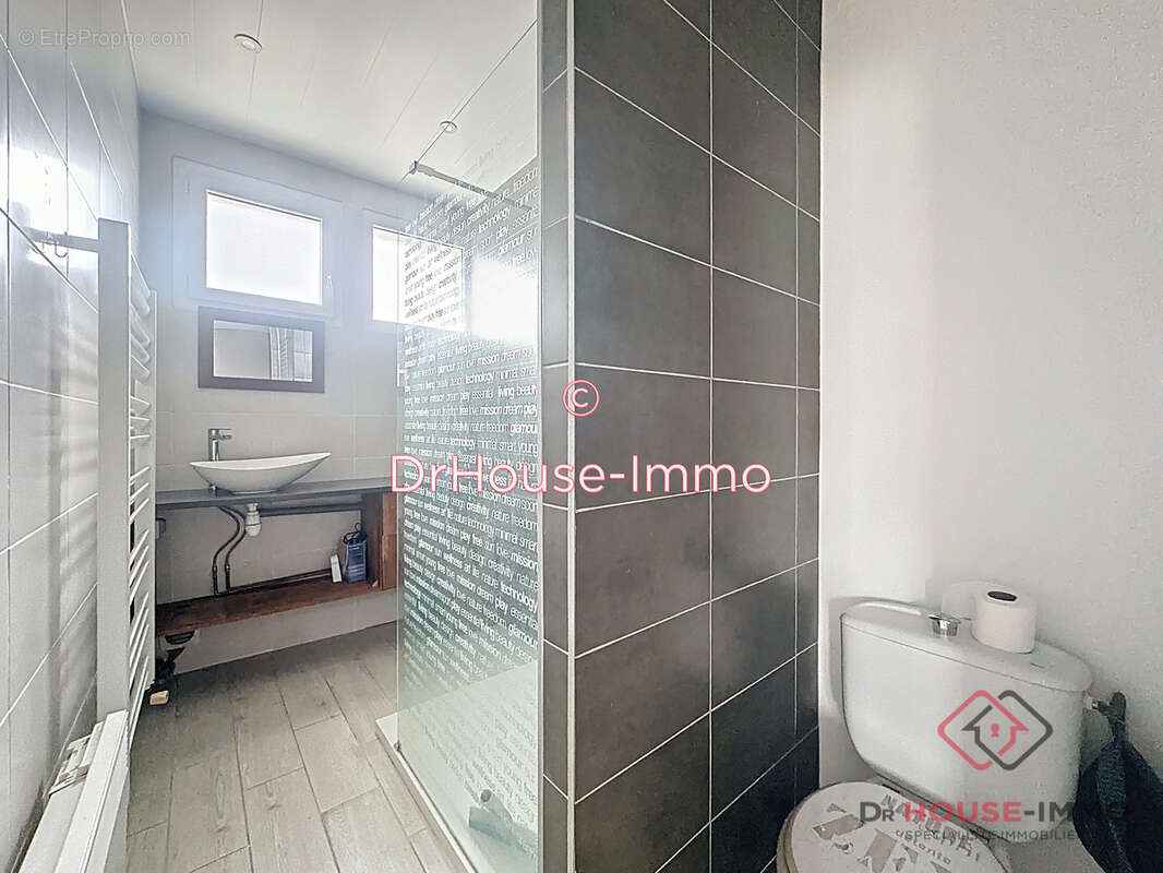 Maison à COULOUNIEIX-CHAMIERS