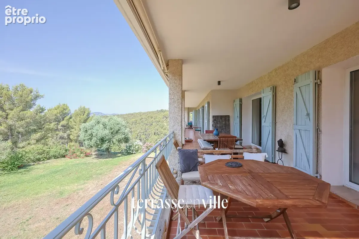 La ciotat - villa de caractere t6 - 270m2 - terrasse - parcelle 6000m2 - 1655000€ - photo 20