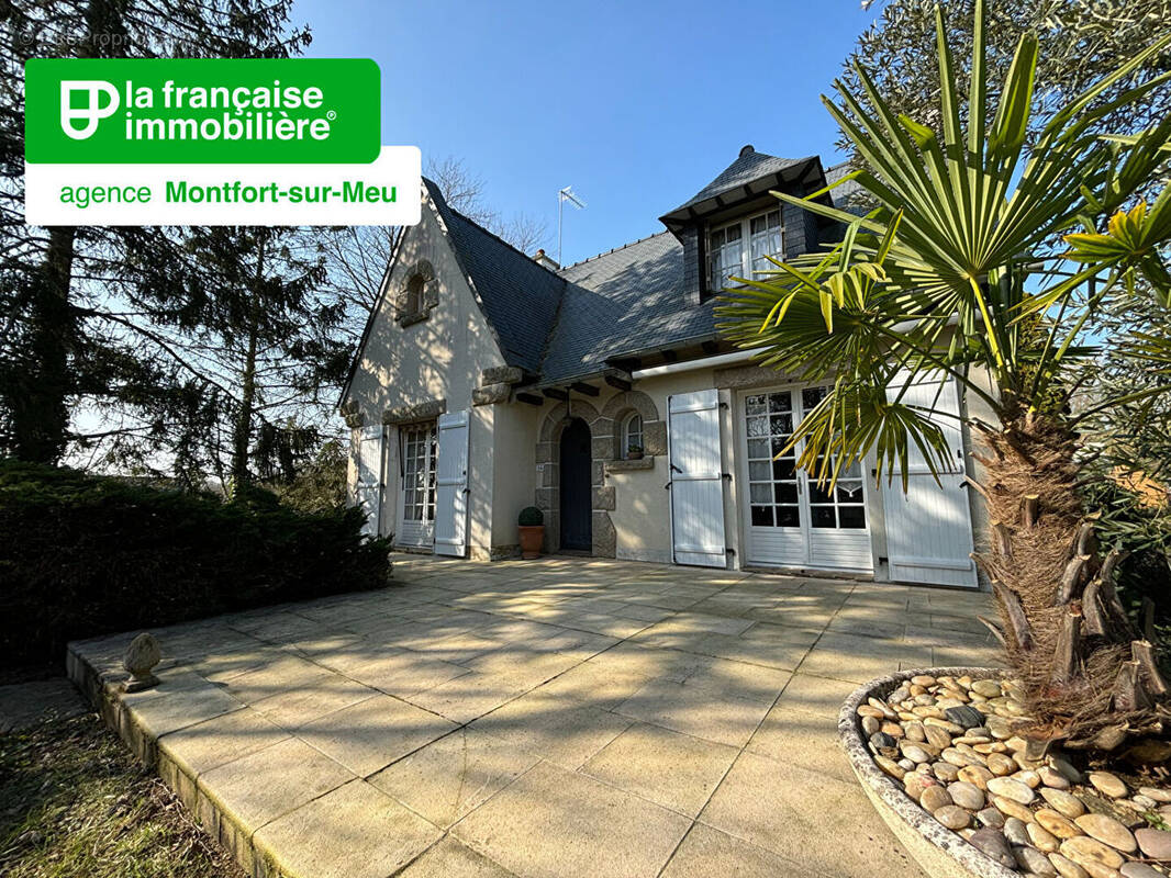 Maison à PLEUMELEUC