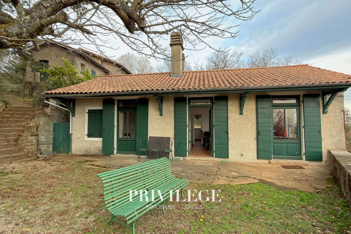 Maison à SAINT-CYR-AU-MONT-D'OR