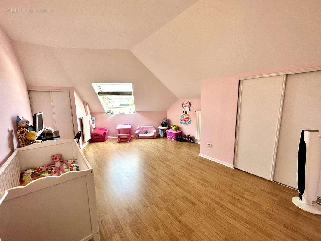 Appartement à CORBEIL-ESSONNES