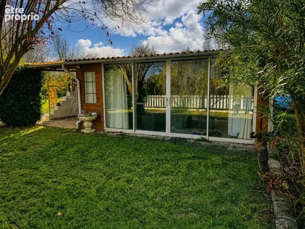 Maison 3 pièces 60 m² à vendre à Saint-Jean-De-Liversay (17170) - photo 2