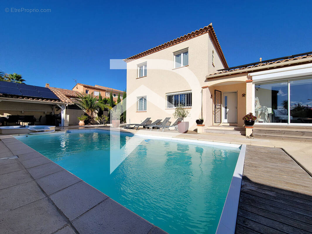 Maison à LATOUR-BAS-ELNE