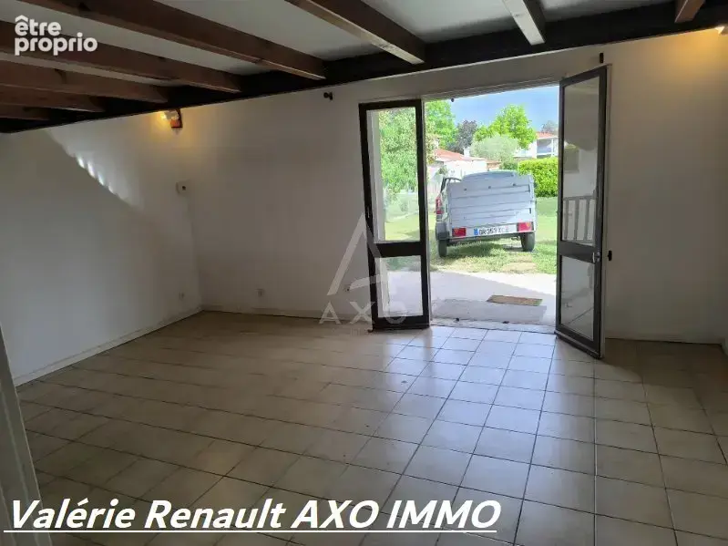 Maison T3 avec grand terrain arboré et grand plan d'eau - photo 5