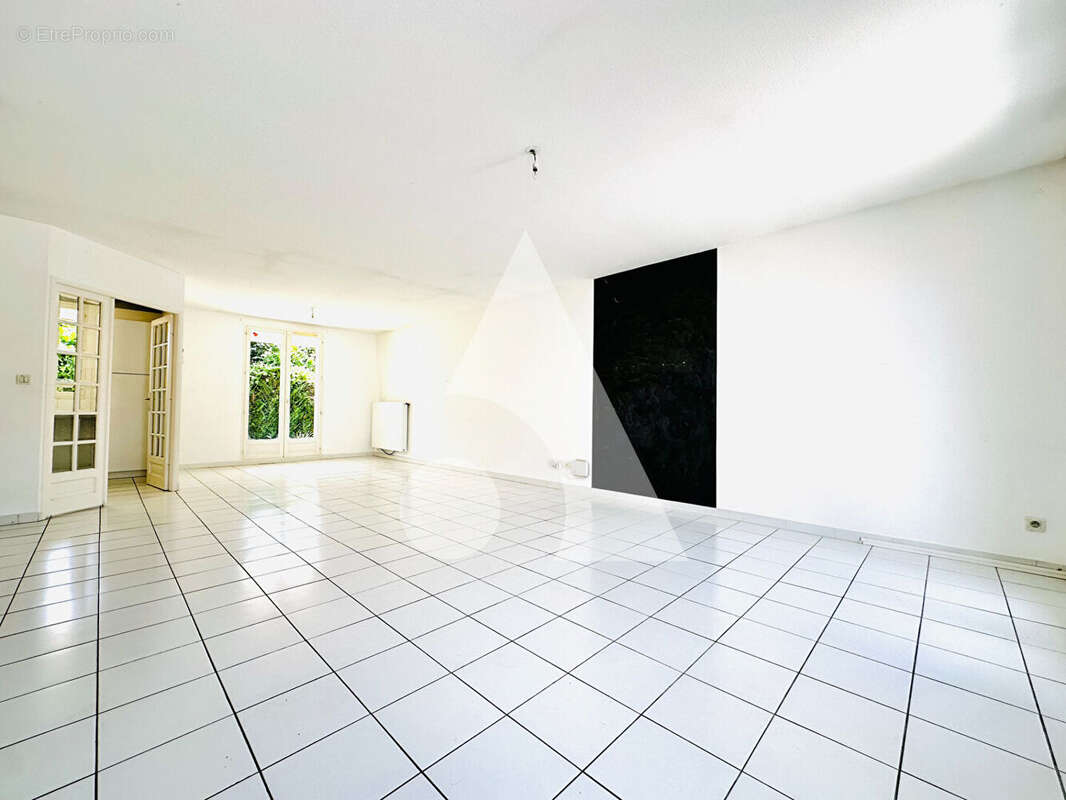 Maison à GONDREVILLE