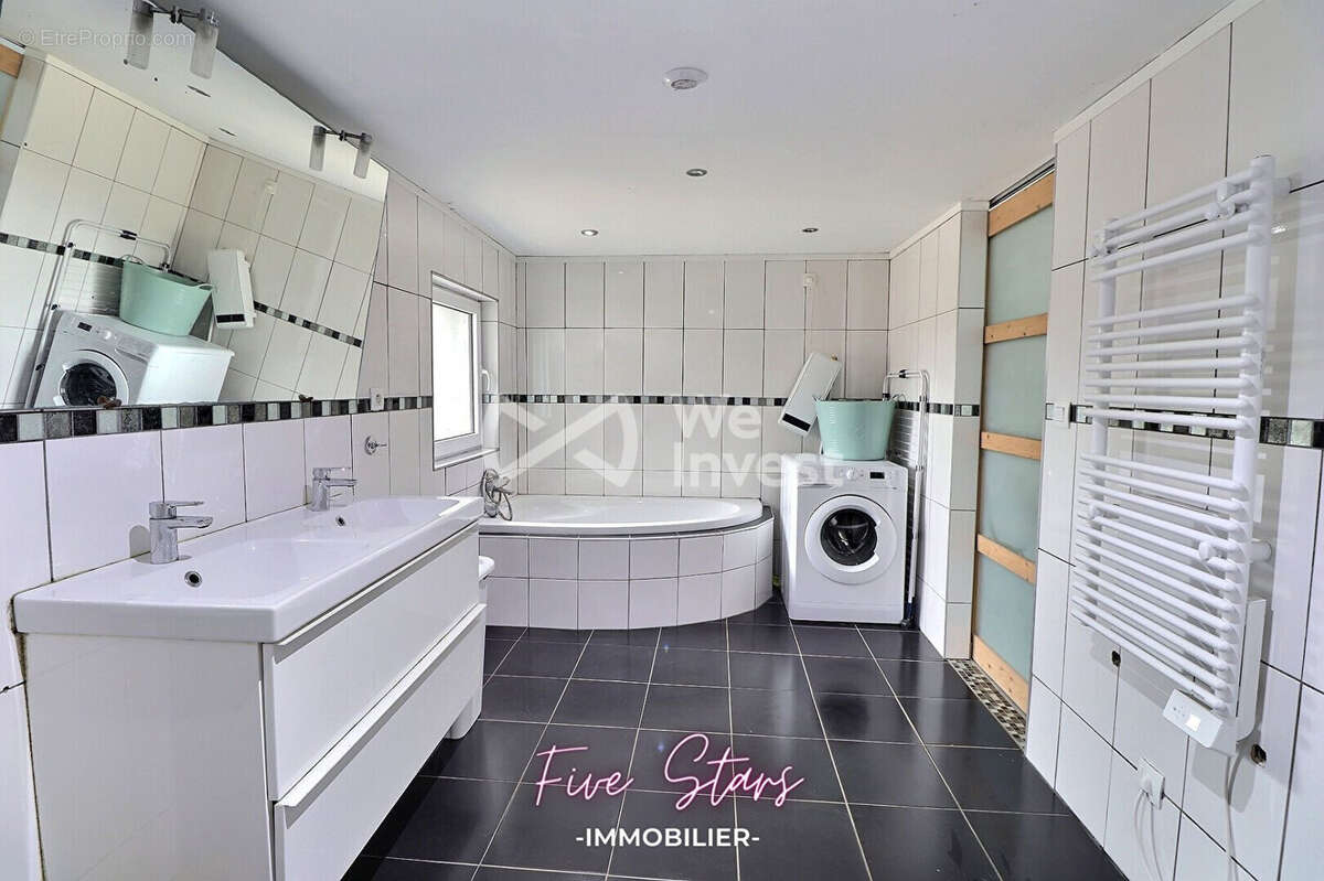 Maison 145 m² à Dommary-Baroncourt  - photo 9