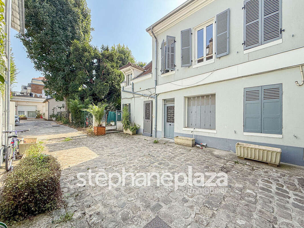 Appartement à CHOISY-LE-ROI