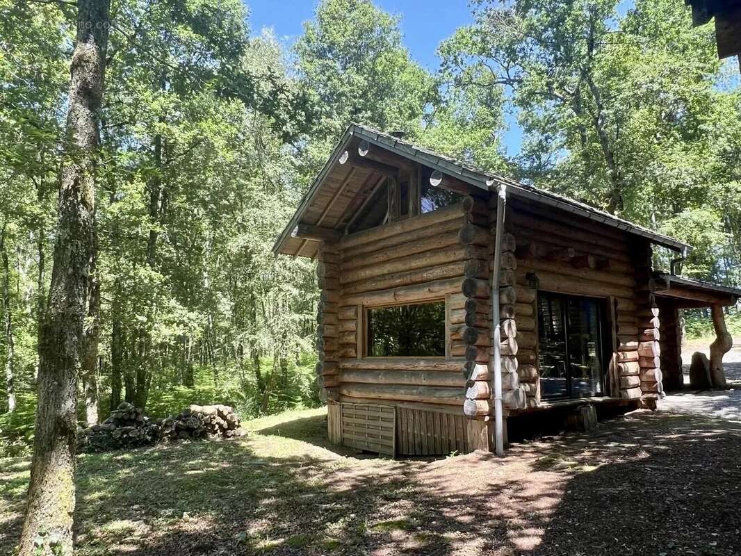 Maison à MONCEAUX-SUR-DORDOGNE