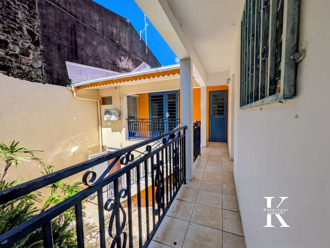 Appartement à BASSE-TERRE
