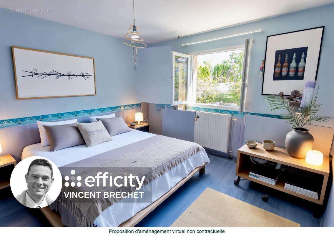 Maison à CRUSEILLES