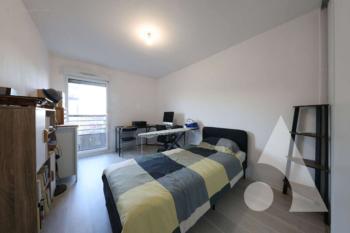 Appartement à CORBEIL-ESSONNES