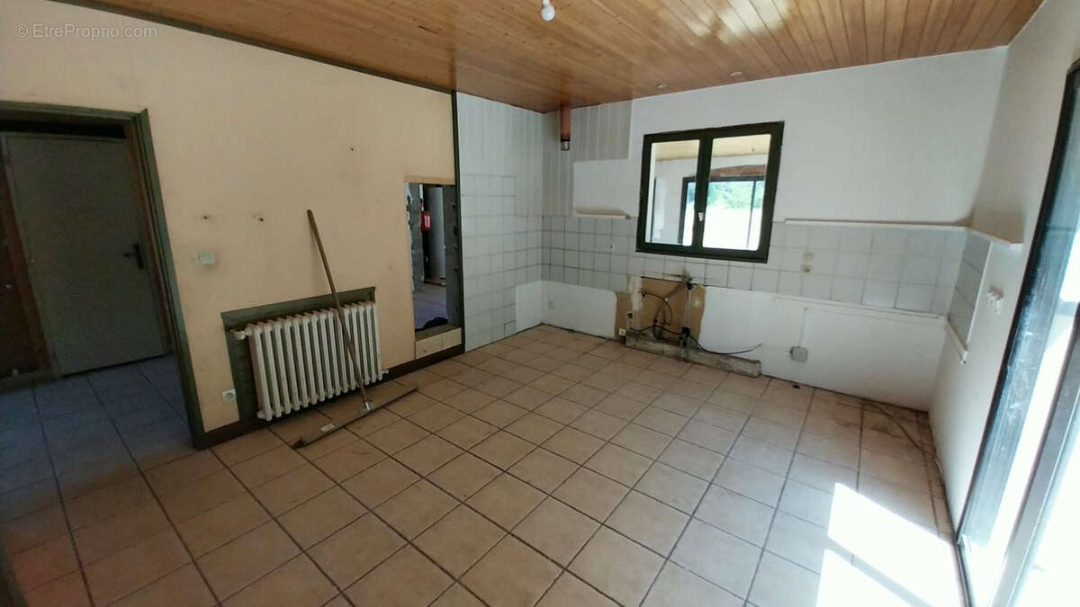 Maison à COURSAC