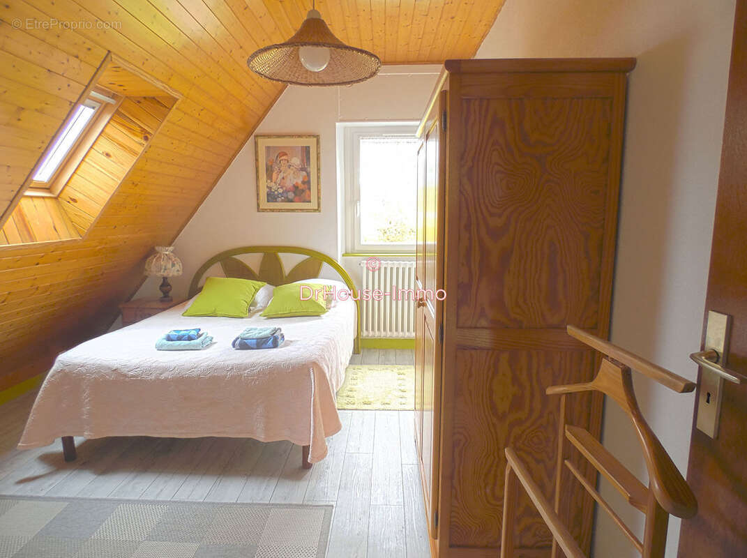 Maison 220 m² à Quimperle  - photo 7