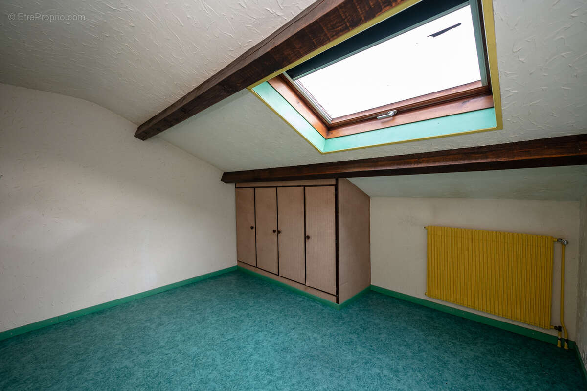 Maison à COURVIERES