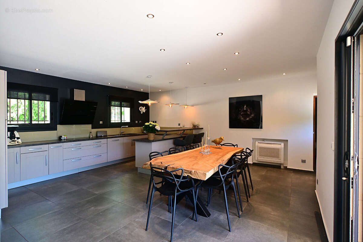 Maison 168m² à saumane-de-vaucluse - photo 7