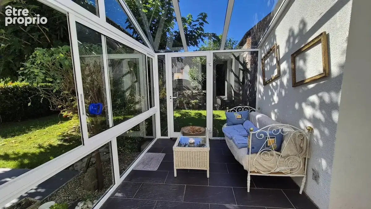 A VENDRE, SAINT-PÉ-DE-BIGORRE, Maison de 192 m² habitables sur une parcelle de 565 m² - photo 2